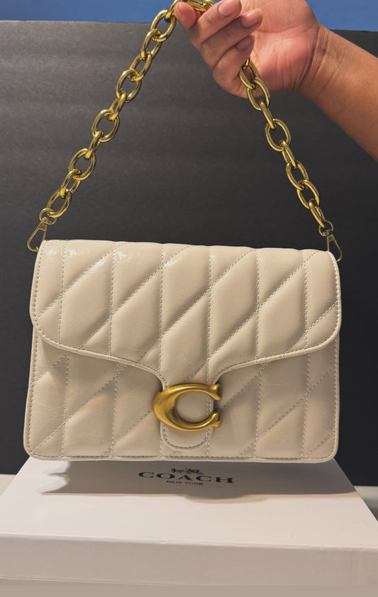 Bolsa inspirada en Coach✨