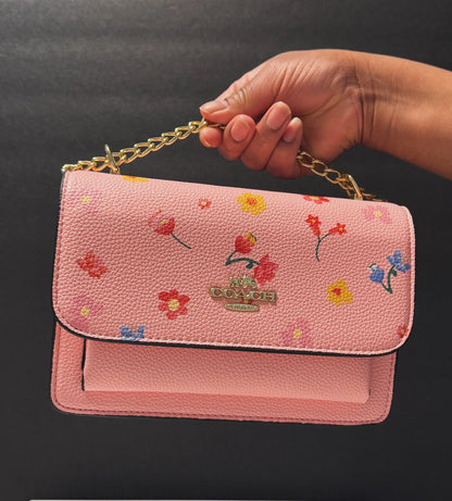 Bolsa inspirada por Coach
