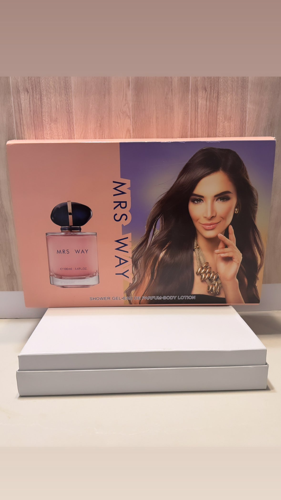 Mrs Way perfume