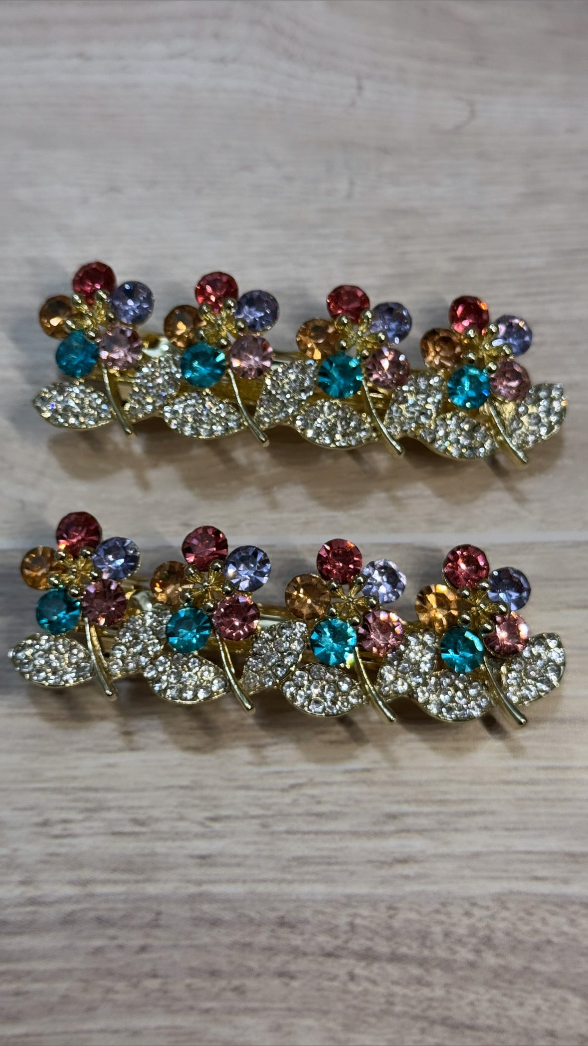 Accessorio de flores para el cabello